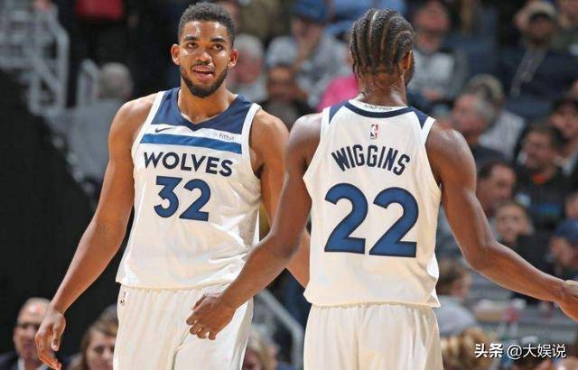 经纪人：那不勒斯今夏也有意博尼，但奥西利奥起了决定性作用（经纪人：那不勒斯夏窗亦有意博尼，奥西利奥扮演关键角色）