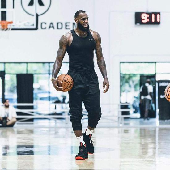 官方：前深足主帅多纳多尼执教意乙球队斯佩齐亚（官宣：前深圳队主帅多纳多尼出任意乙斯佩齐亚主教练）