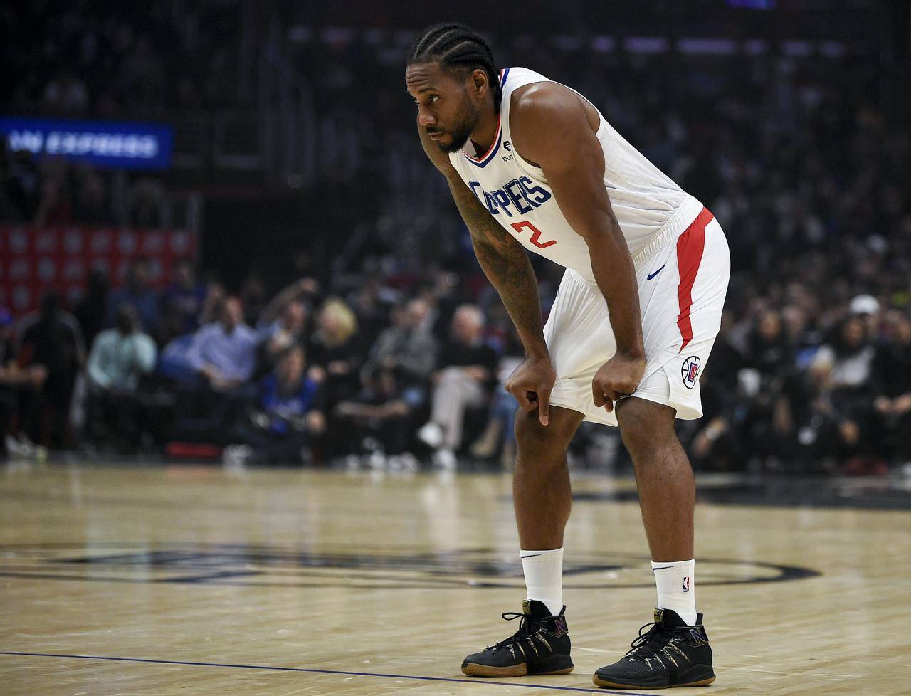 德转列自由转会身价前10：姆巴佩1.8亿欧第1，梅西8000万第2（德转公布自由身球员身价前十：姆巴佩1.8亿欧领跑，梅西8000万居次）