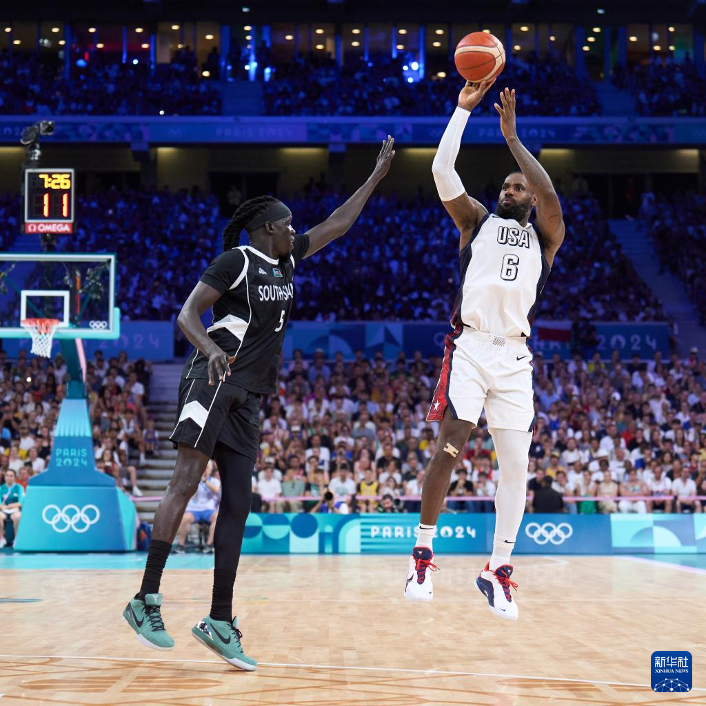 热议U16男足晋级：09三个中锋很幸福，希望终结无缘世少赛（U16男足晋级引热议：09梯队三中锋豪华，期待终结世少赛无缘纪录）