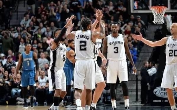 韩足晚报（2025.11.7）“U22政策”名存实亡？（韩足晚报（2025.11.7）：U22政策是否形同虚设？）