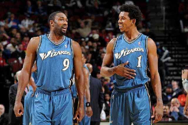 景好人美，朴志洙妻子社媒时隔一年半发度假照：沙滩比基尼（时隔一年半，朴志洙妻子社媒晒海滩比基尼度假照：人美景更美）