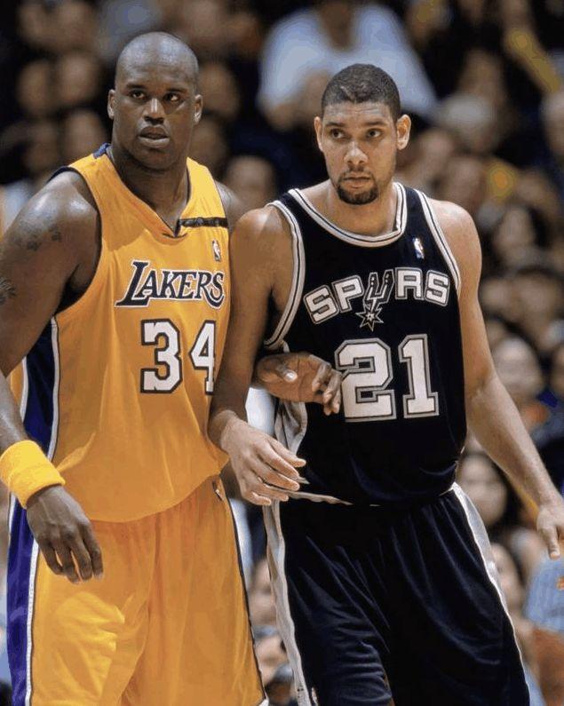 剑南春｜尤文2-1逆转卡利亚里，伊尔迪兹双响，弗拉霍维奇伤退（剑南春｜尤文2-1反超卡利亚里：伊尔迪兹梅开二度，弗拉霍维奇因伤离场）