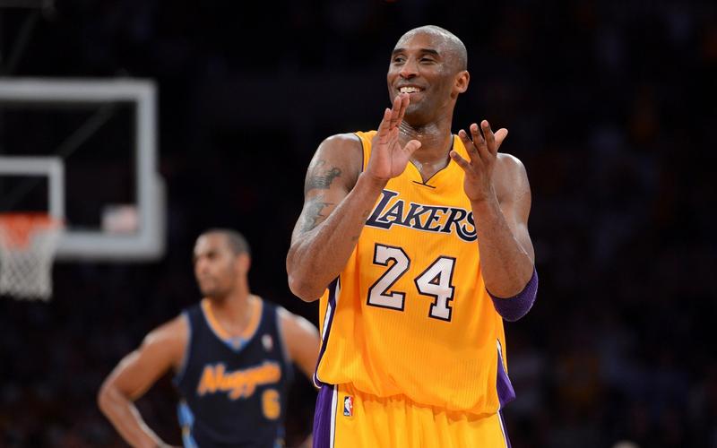 姆巴佩双响+库尔图瓦神扑！皇马3-0大胜重回正轨，阿诺德伤退成隐忧（姆巴佩梅开二度+库尔图瓦神勇救险，皇马3-0找回状态，阿诺德伤退添隐忧）